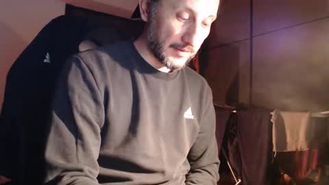 Snapshot of senorneby chatting on March 2, 2026, 7:21 pm senorneby online show from March 2, 2026, 7:21 pm