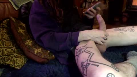 sensiswitch online show from February 16, 2025, 1:03 am