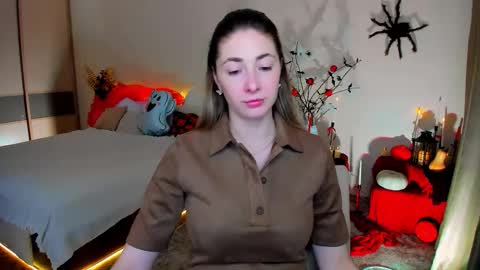 sensitiveheartt online show from October 25, 2025, 11:29 am