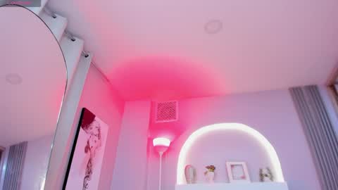 sensual_shanel online show from April 21, 2026, 2:51 am