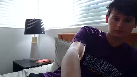 Cam online show from December 23, 2024, 7:52 pm