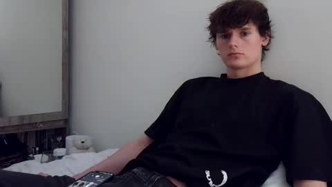 Cam online show from February 22, 2025, 1:00 am