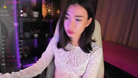 Kiki online show from September 14, 2025, 4:39 pm