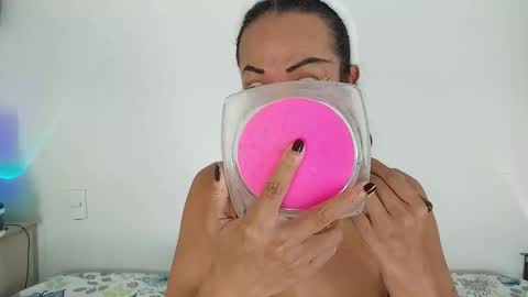 sephorandmonell online show from October 31, 2025, 8:21 pm