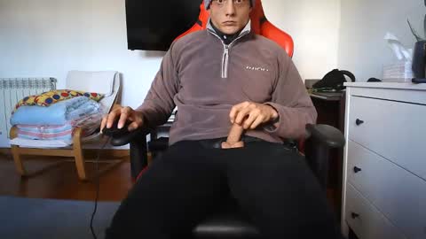 sepvito online show from January 1, 2025, 2:52 pm