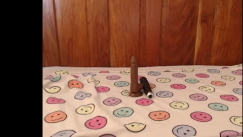 Snapshot of sera_booty chatting on December 22, 2025, 5:48 am Anne online show from December 22, 2025, 5:48 am