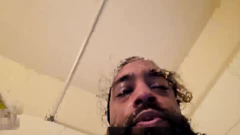 Snapshot of serani02 chatting on December 21, 2025, 10:22 am Serani online show from December 21, 2025, 10:22 am