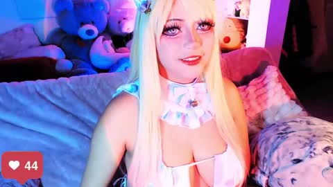 seraphine online show from May 2, 2026, 1:32 am