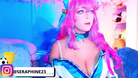 seraphine online show from July 23, 2026, 3:04 am