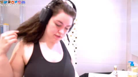 SeraReads online show from March 11, 2025, 10:07 am