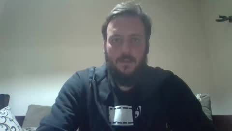 Snapshot of serbianguy8 chatting on April 13, 2026, 9:42 pm serbianguy8 online show from April 13, 2026, 9:42 pm