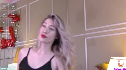 Serena online show from September 25, 2025, 11:03 am