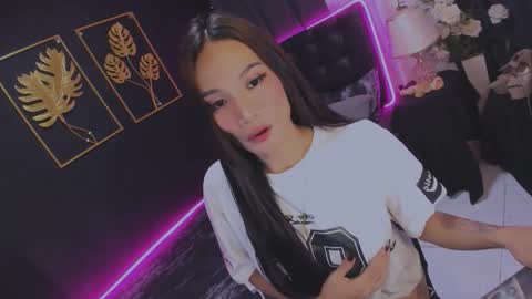 RED HARPER online show from November 20, 2025, 8:03 am