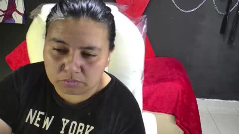 serenamystsh online show from November 26, 2025, 3:07 am