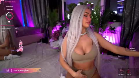 Serene Sophiex online show from February 19, 2025, 9:36 pm