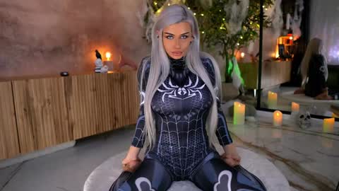 Serene Sophiex online show from October 31, 2025, 9:38 pm