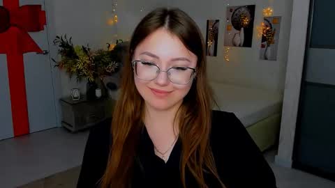 Ophelia online show from March 7, 2025, 10:21 pm