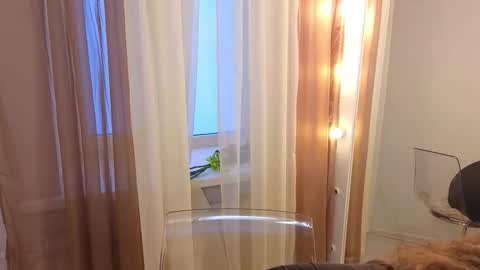 Hey Guys and Girls non-binary personalities  Im Sereta online show from February 18, 2025, 11:00 am