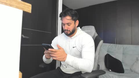 Sergi Mancini online show from December 15, 2025, 8:07 am