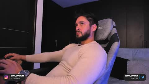 Sergi Mancini online show from December 17, 2025, 11:22 pm