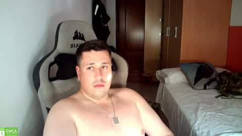 Pollos online show from September 20, 2025, 3:35 pm