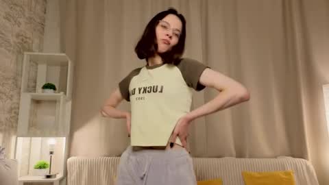 Melissa online show from April 14, 2026, 8:15 pm