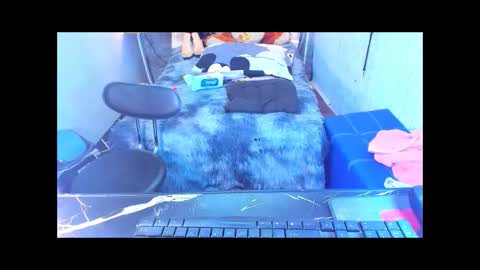 call me MILES   online show from February 25, 2026, 11:47 pm