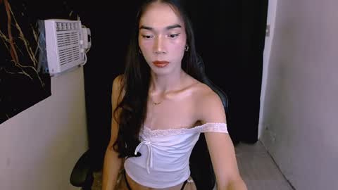 Snapshot of sessy_fuckerxx chatting on June 19, 2026, 12:20 pm sessy_fuckerxx online show from June 19, 2026, 12:20 pm