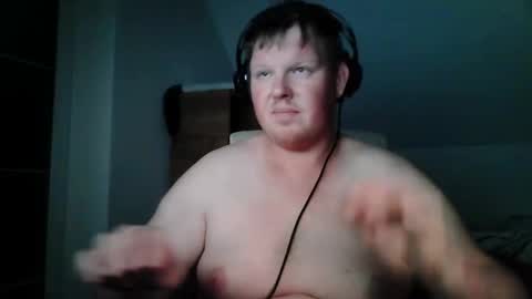 setcuna online show from November 25, 2025, 7:14 pm