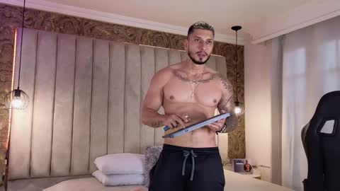 HEY IM SETH online show from January 22, 2025, 5:49 pm