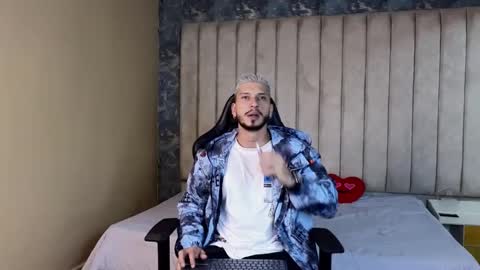 HEY IM SETH online show from February 27, 2025, 9:04 pm