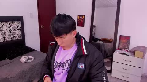 david  online show from March 4, 2025, 8:05 pm