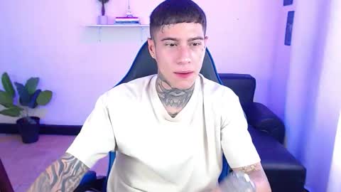 Thomas online show from November 10, 2025, 2:38 pm