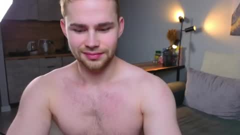 Snapshot of sevans14 chatting on May 11, 2026, 11:35 pm SevanS14 online show from May 11, 2026, 11:35 pm