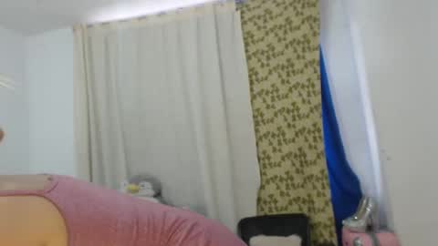 Karol y antony online show from March 4, 2025, 8:05 pm