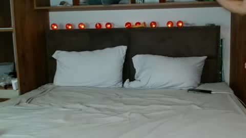 JackAdelaide online show from December 26, 2024, 8:32 pm