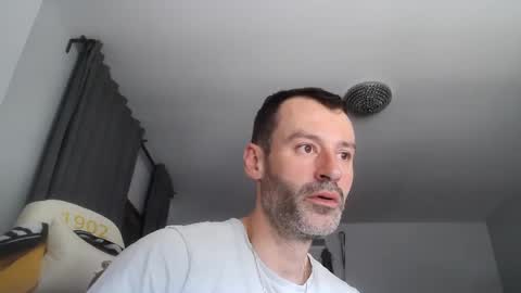 Snapshot of sexbrute chatting on July 25, 2026, 7:44 pm sexbrute online show from July 25, 2026, 7:44 pm