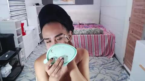 MS Anna online show from April 22, 2026, 1:30 am