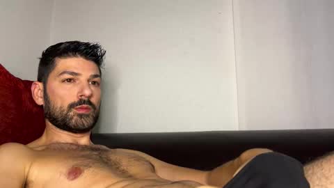 Lucenzo  online show from December 14, 2025, 2:17 am