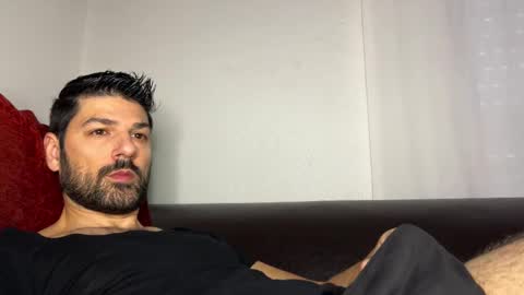 Lucenzo  online show from February 9, 2026, 9:35 am