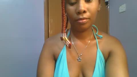 Snapshot of sexie_curvie chatting on February 14, 2025, 3:26 pm Maggie online show from February 14, 2025, 3:26 pm