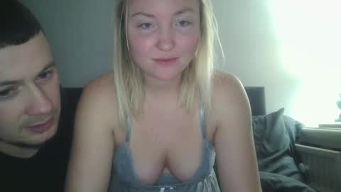 Snapshot of sexiirose22 chatting on February 11, 2025, 3:40 am Rose online show from February 11, 2025, 3:40 am