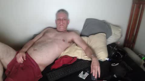 sexisgood0 online show from May 17, 2026, 7:21 pm