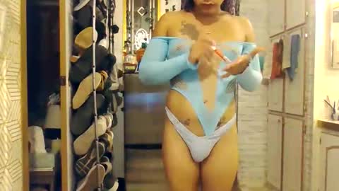 sexiwhiskey699 online show from November 9, 2025, 1:48 am