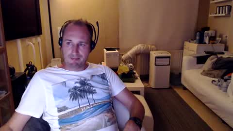 Snapshot of sexlobo1 chatting on July 2, 2026, 1:05 am Sexlobo online show from July 2, 2026, 1:05 am