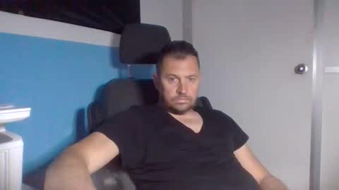 sexoatope79 online show from April 19, 2026, 7:49 pm