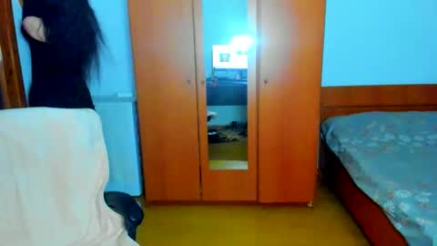 sexqueen1111 online show from April 22, 2026, 11:45 am