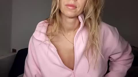 Verona online show from April 2, 2026, 3:37 am