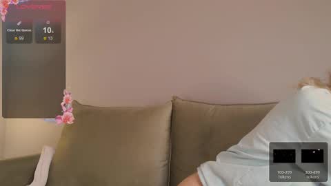 Ray  New video in bio online show from February 9, 2025, 2:40 pm