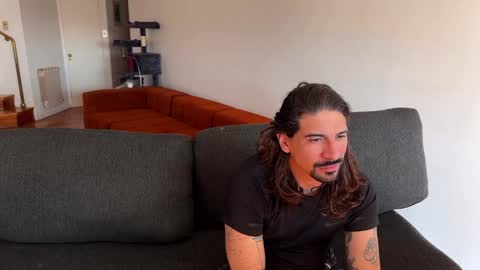 Andrea online show from November 9, 2025, 1:20 pm